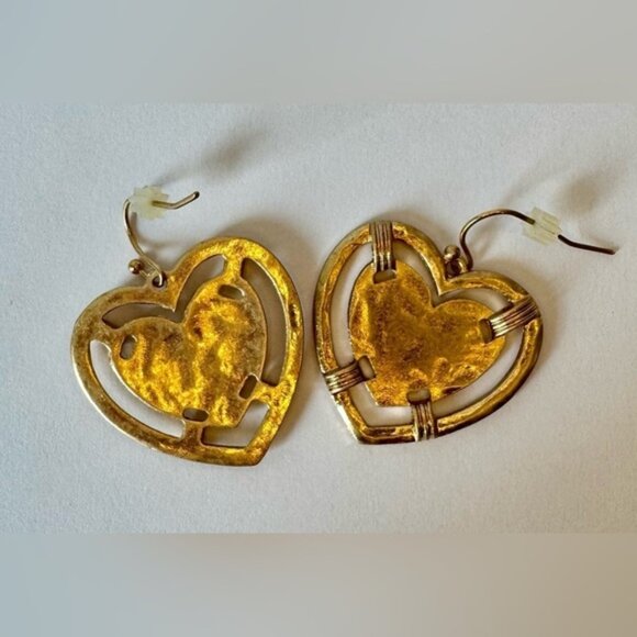 Heart of Gold Earrings - Picture 2 of 2